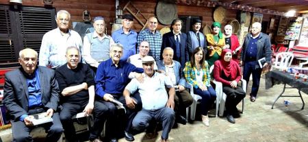 جمعية الإعلامييين والصحفيين العرب تقيمُ إفطارا جماعيًّا في متحف من زمان كان في قرية شعب 